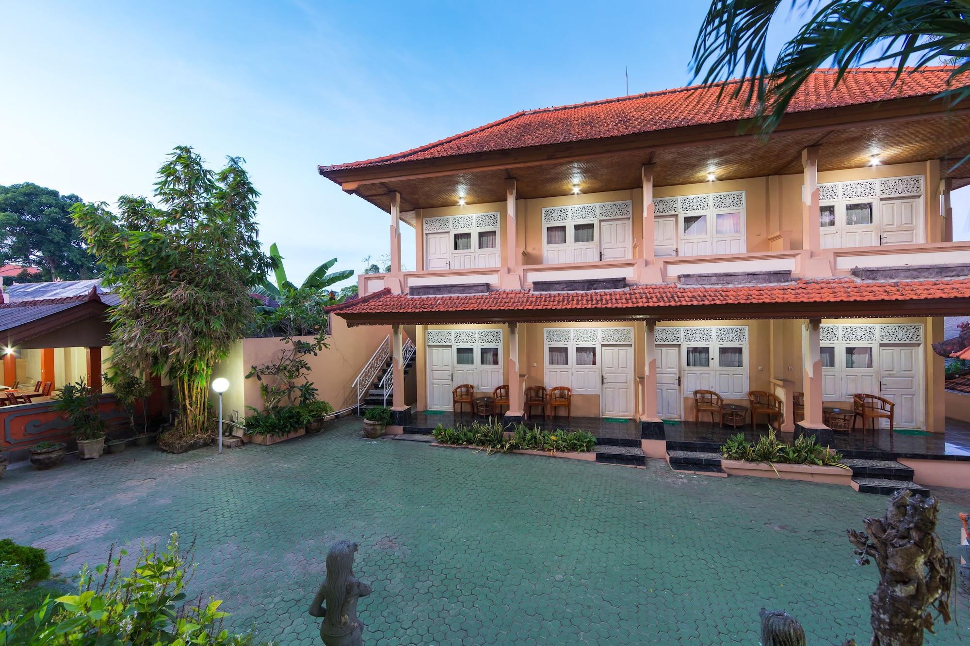Oyo 3134 Puri Tamu Hotel Jimbaran  Exterior photo