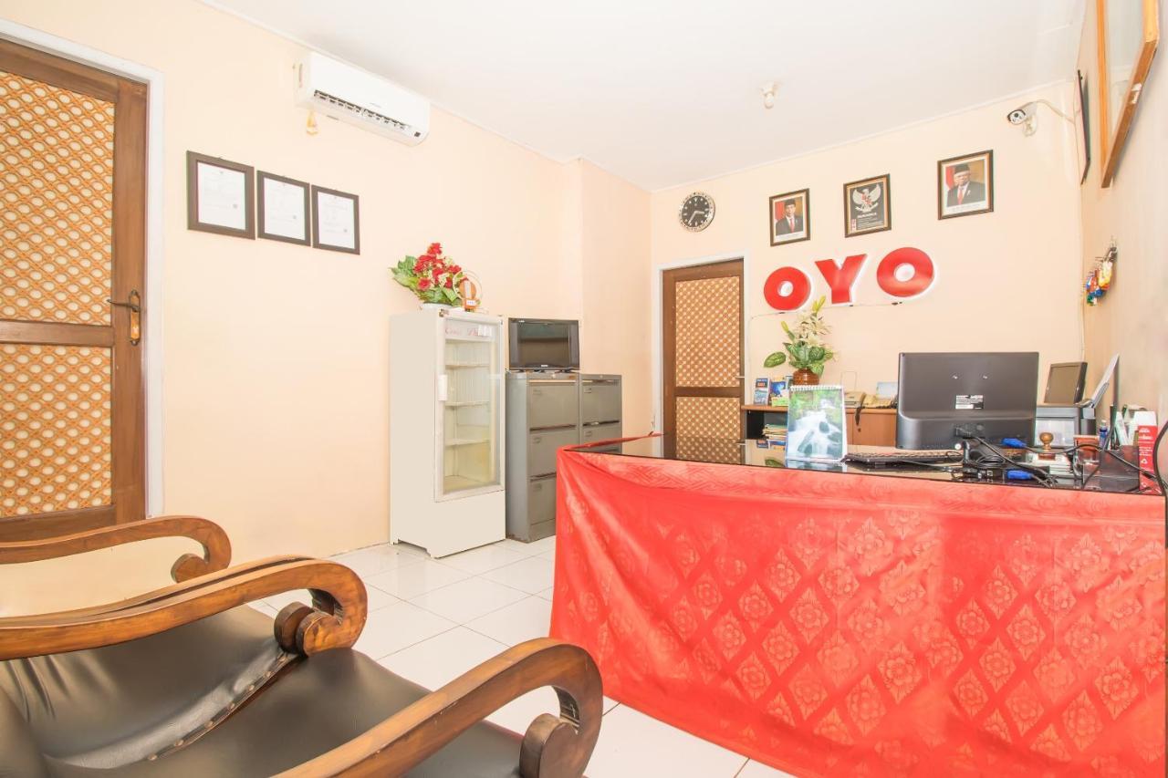 Oyo 3134 Puri Tamu Hotel Jimbaran  Exterior photo